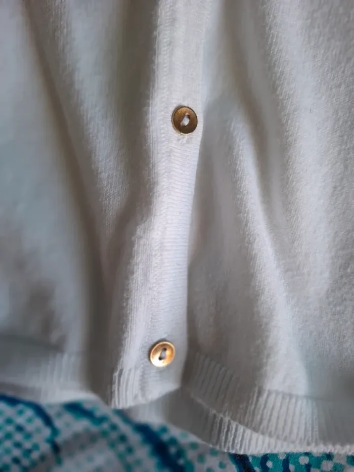 Gilet blanc LH 10 ans - photo numéro 3