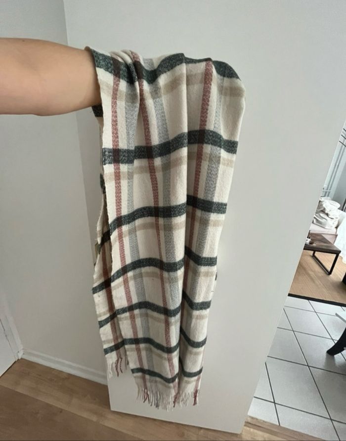 Écharpe à carreaux