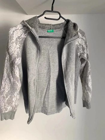 Zipper enfants benetton 10ans , taille 140cm