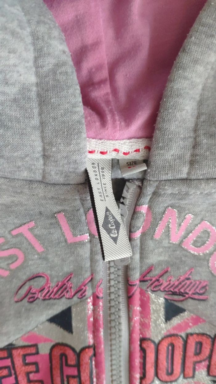 Pull sweat 6 ans - photo numéro 2
