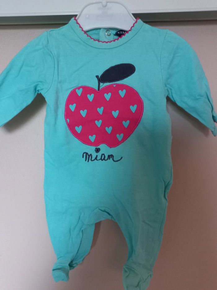 Lot 2 pyjamas 1 mois - photo numéro 4