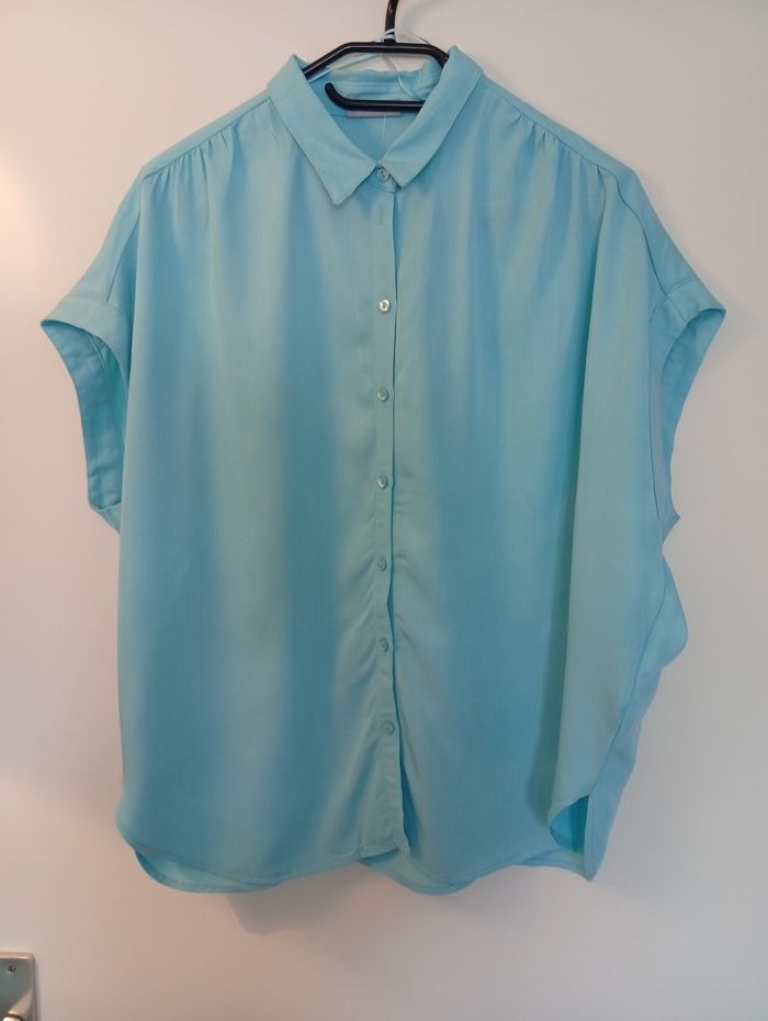 Chemisier manches courtes neuf taille 38/40