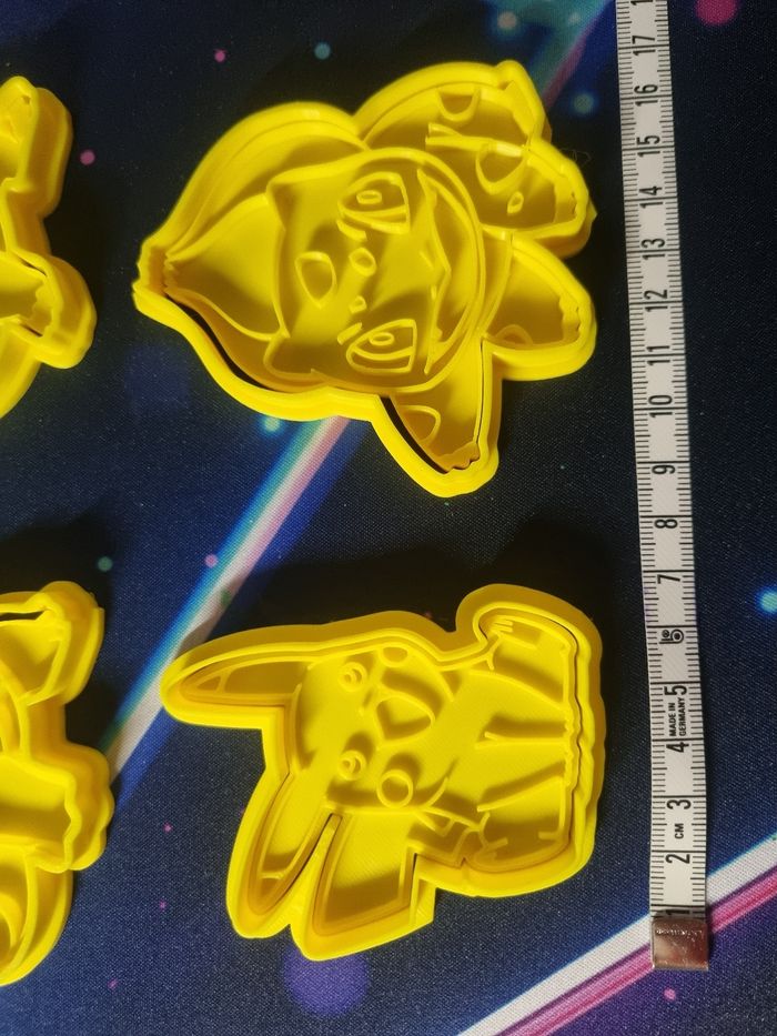 Lot x4 Emporte pièce pokemon - photo numéro 3