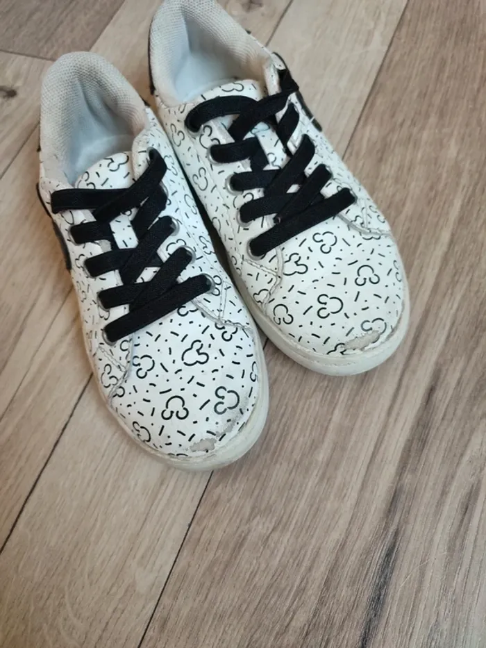 Baskets Mickey - photo numéro 4