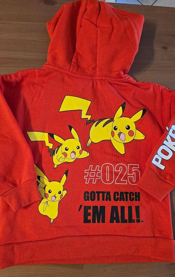 (Neufs non portés) 🥰💙💙 superbes sweats molleton pokemon 4ans Garçon 🥰💙💙 - photo numéro 3