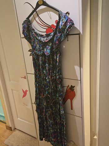 Robe mi-longue motif tropical T.44/45 Gémo
