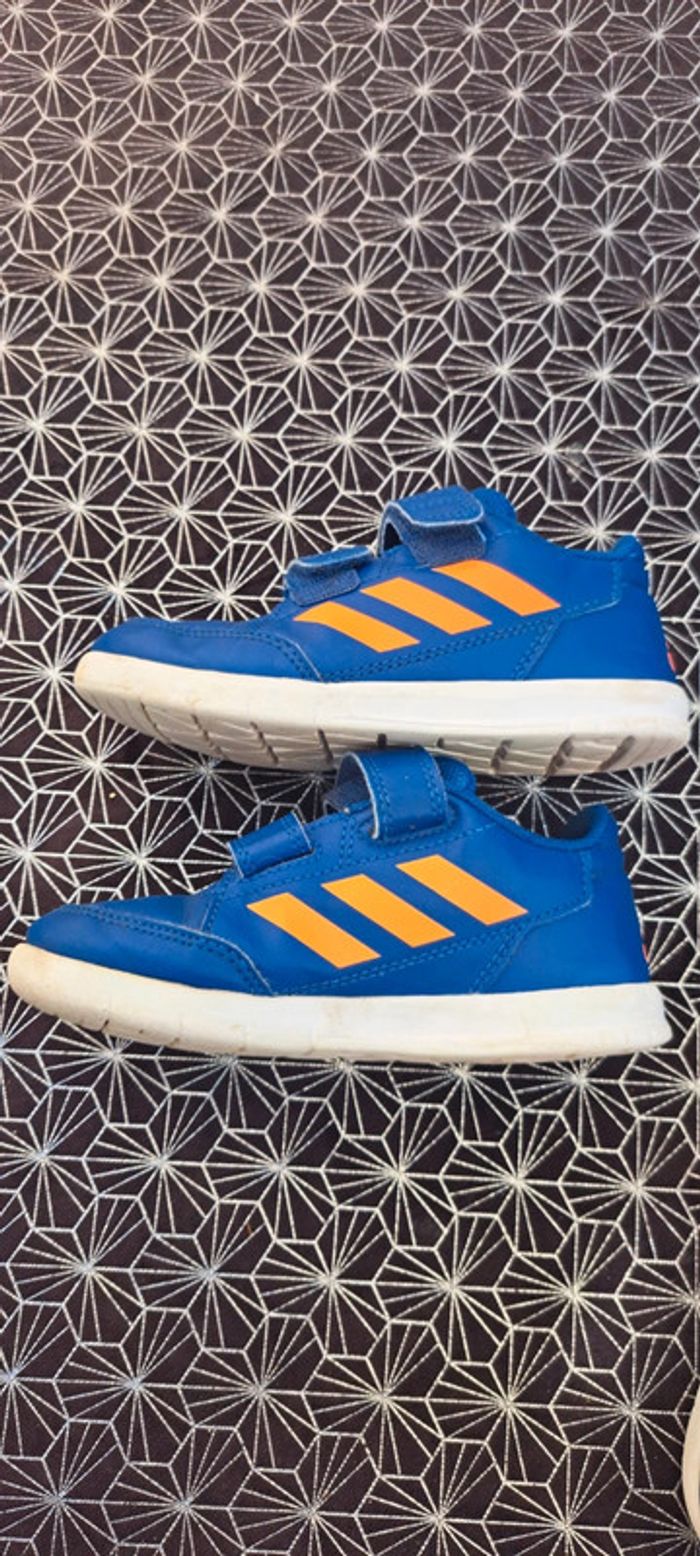 Baskets Adidas garçon – Pointure 27