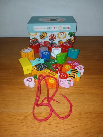 Mes premières perles en bois