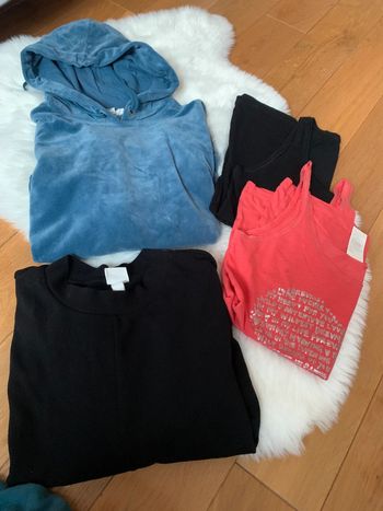 Lot de vêtements Taille M