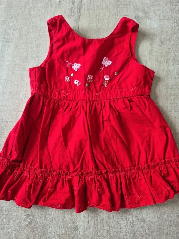Robe rouge