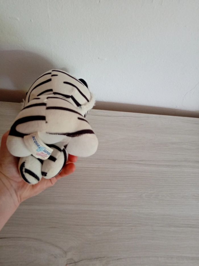 Jolie peluche tigre blanc - photo numéro 6