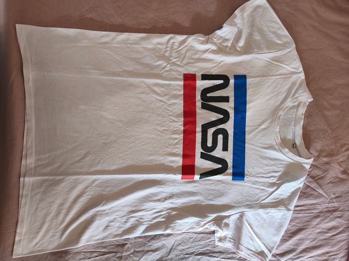 Tee shirt nasa rose