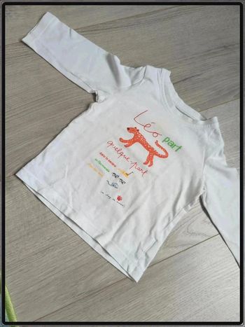 T shirt à manches longues 9 mois