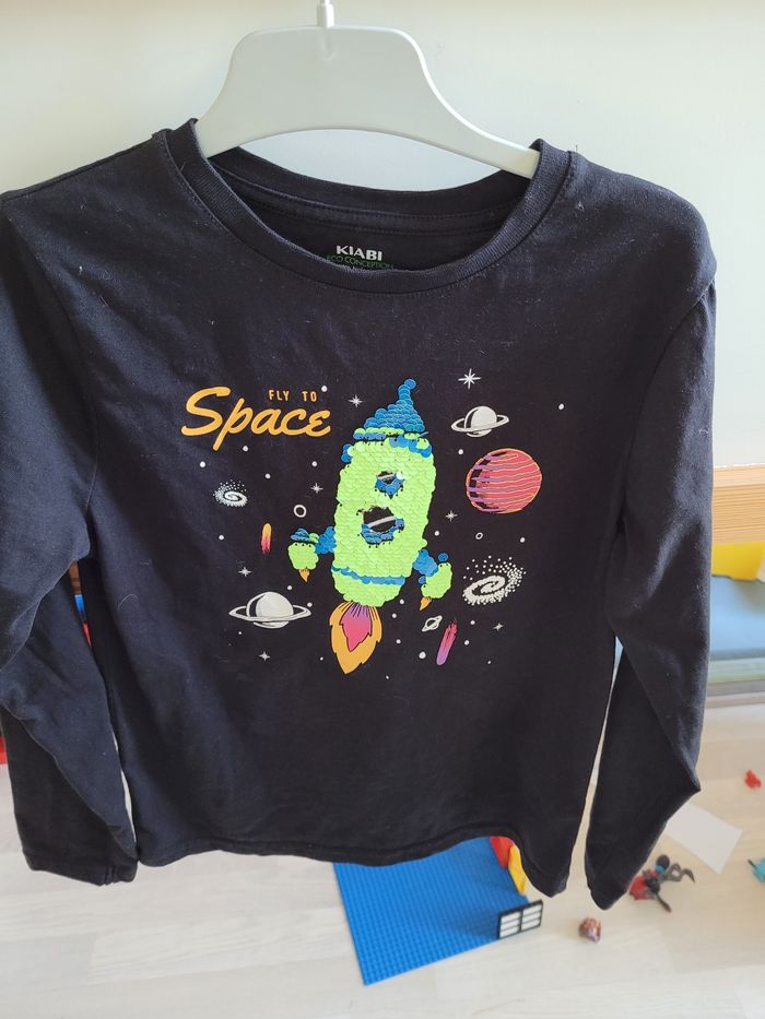 t-shirt Mlongue kiabi petit 8ans (3e) - photo numéro 2