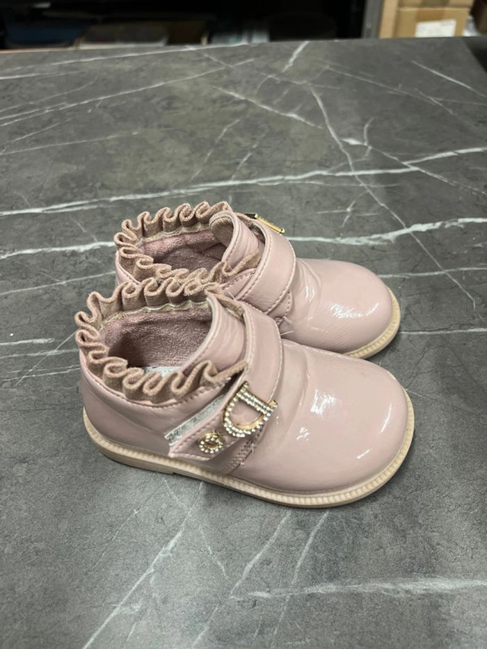 Bottines taille 23 - photo numéro 2