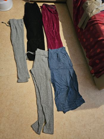 Vêtements femme taille 46 48 T3 pantalon jaune.e 40