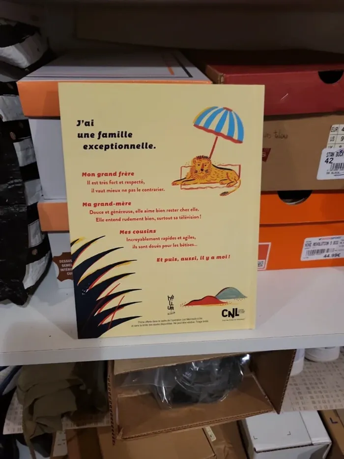 Livre m'a famille sauvage - photo numéro 2