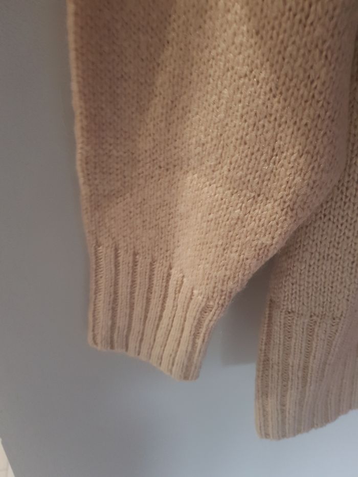 Magnifique pull col V  oversize taille 36 Asos - photo numéro 4
