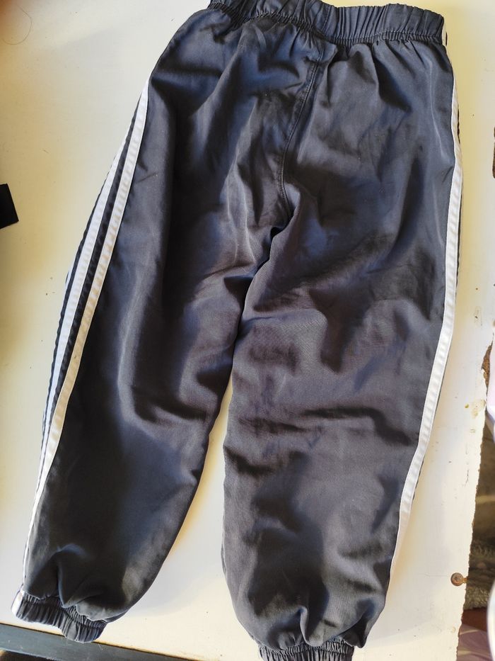 Bas de jogging Adidas 3 ans - photo numéro 2