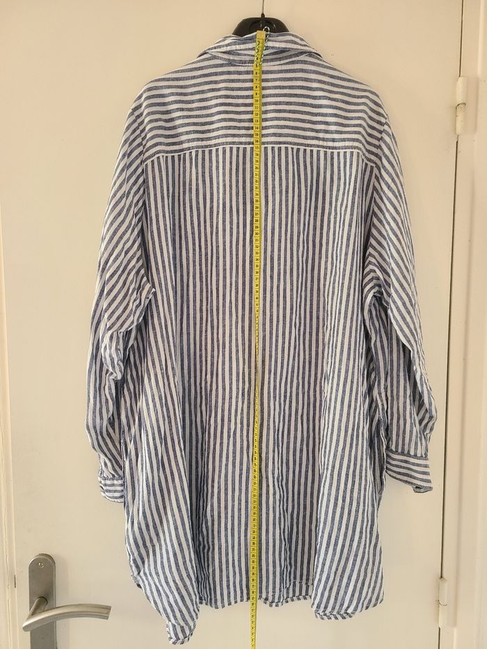 Très belle chemise  Tunique  C & A  taille 44/46 rayé bleu et blanc - photo numéro 3