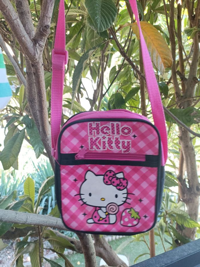Lot de 2 sacs Hello Kitty pot la rentrée. - photo numéro 3