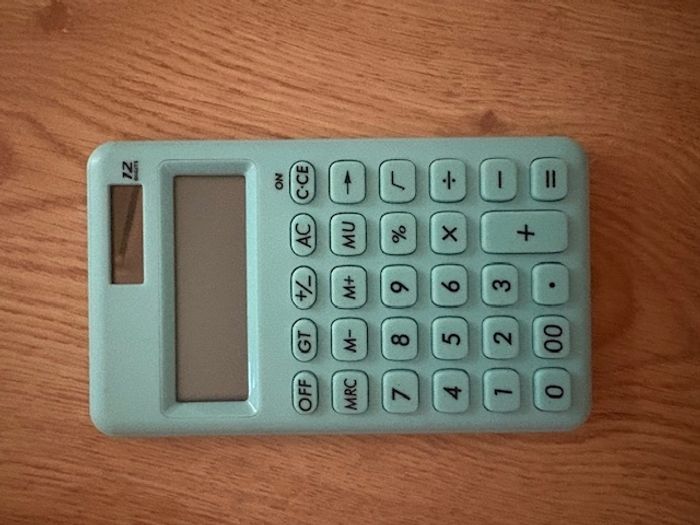 Calculatrice, compas et taille crayons pour la rentrée! - photo numéro 3