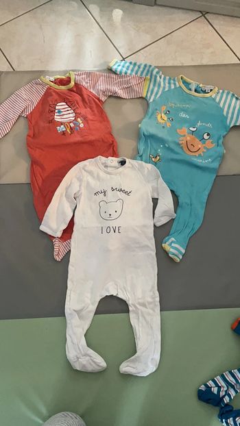 Lot de 3 pyjamas fins 9 mois