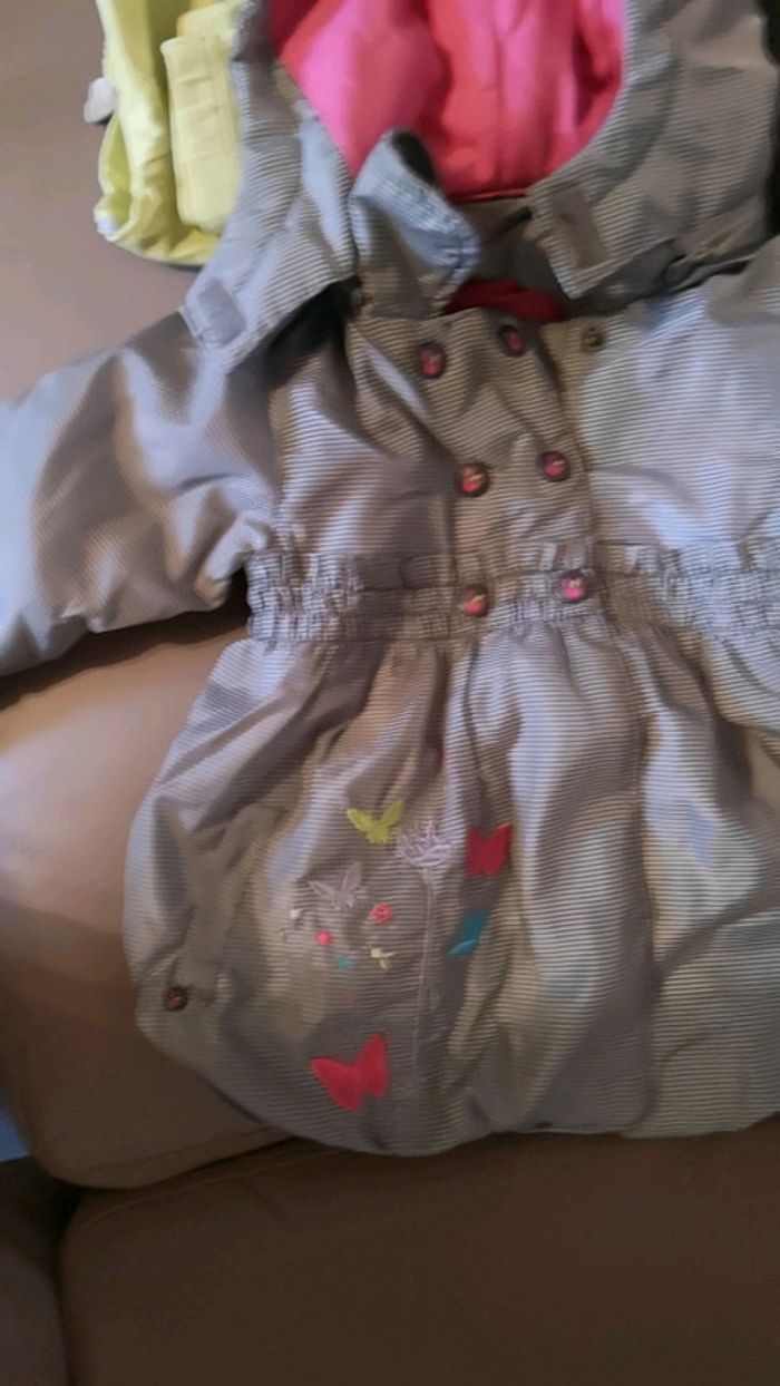 Lot 6 pièces 18 mois + lot 5 pièces 12 mois theme papillon - photo numéro 15