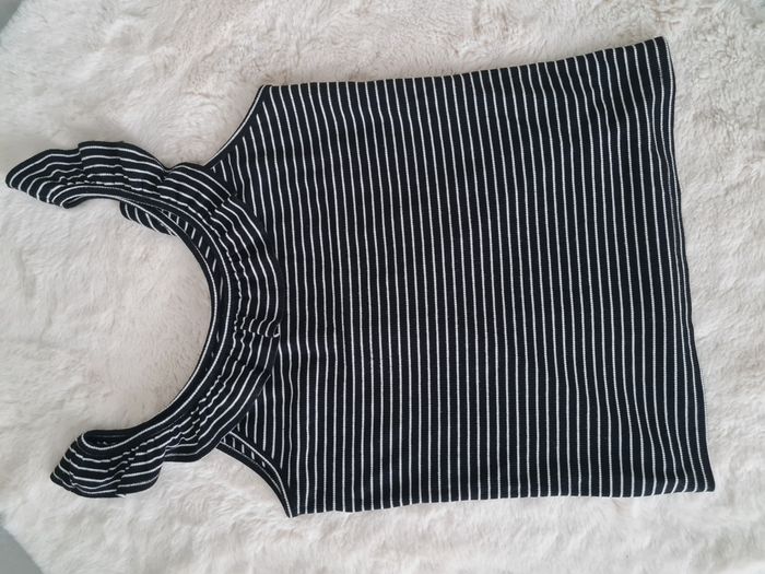 Top Monoprix rayé noir et blanc