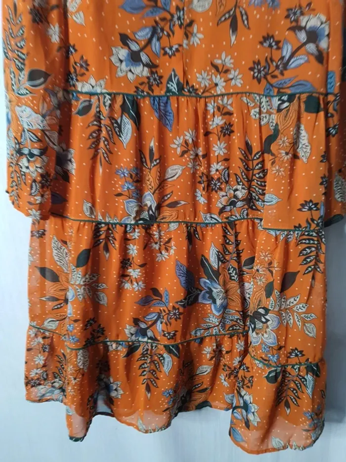 Robe orange fleurie - photo numéro 2