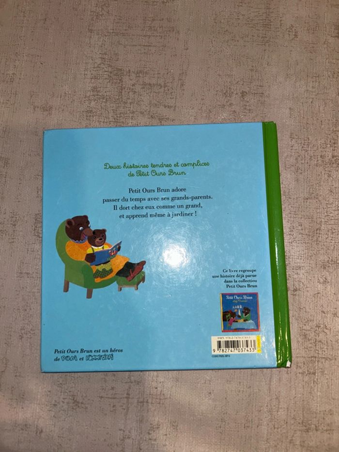 Livre petit ours brun et ses grands parents - photo numéro 2