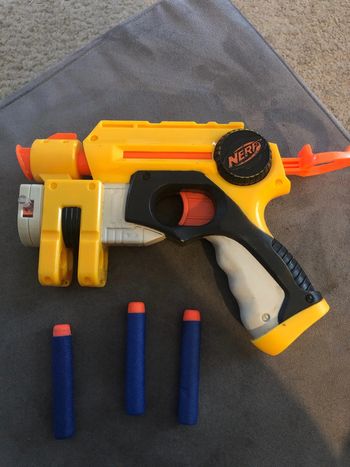 Nerf avec balles