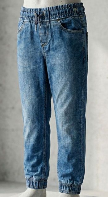 ✨ Jean molletonné doublé polaire C&A – 5 ans (110 cm)