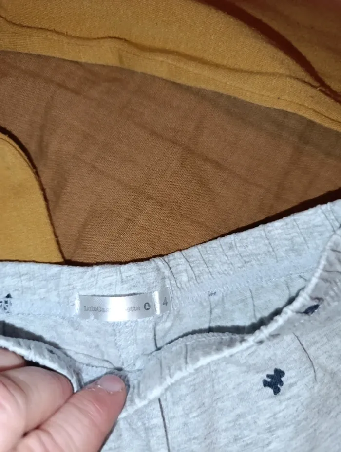 Joli pyjama lulu castagnette taille 4 ans en très bon état - photo numéro 7