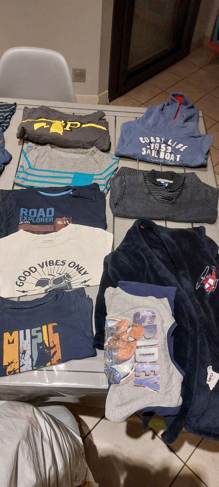 Lot vêtements 4 ans - photo numéro 5
