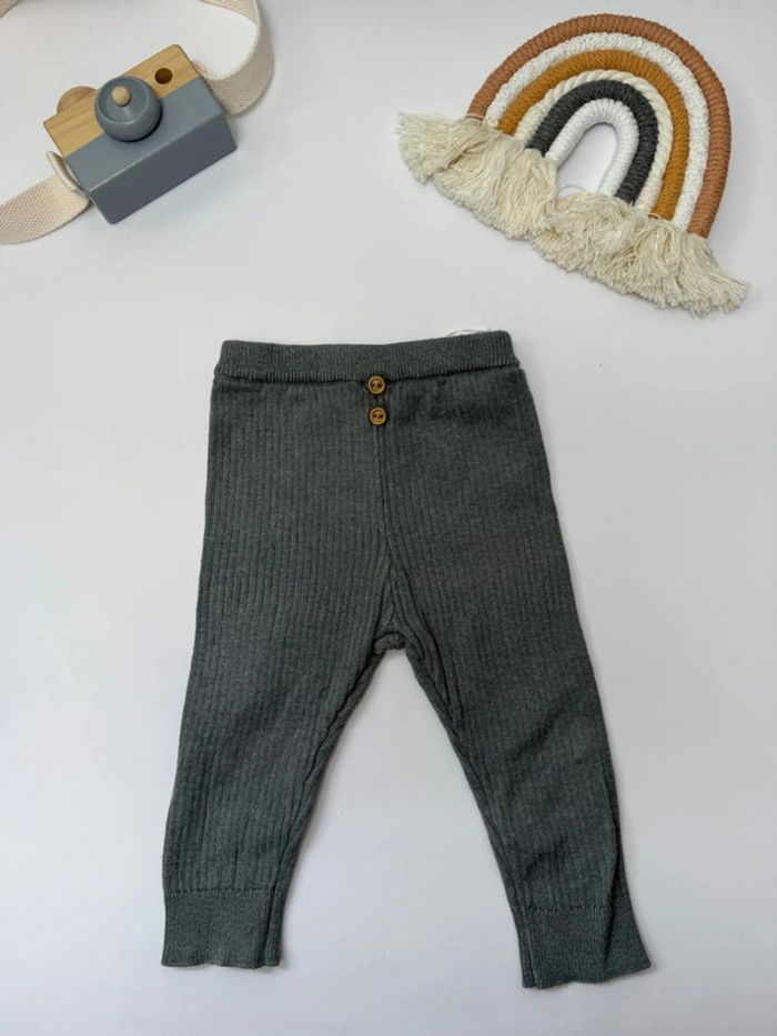 Legging cotelé Zara baby taille 3-6 mois gris comme neuf