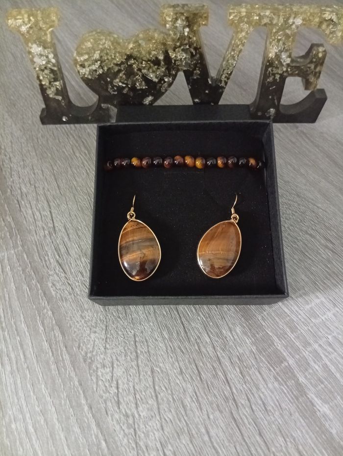 Joli ensemble boucles d'oreilles+bracelet en pierre naturelle oeil du tigre - photo numéro 3