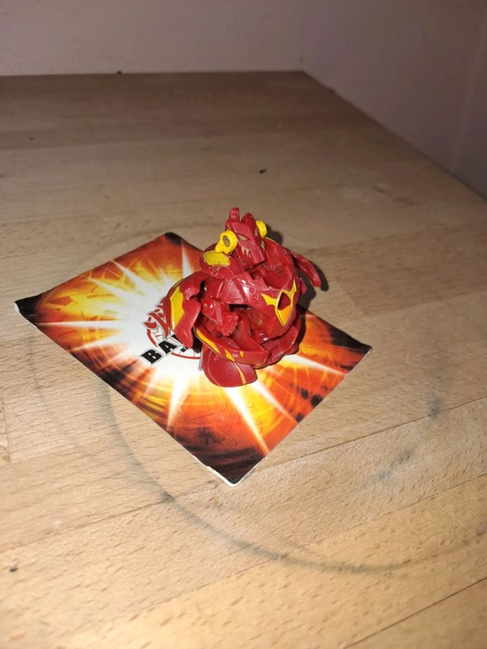 Bakugan Pyrus linehalt 770g - photo numéro 4