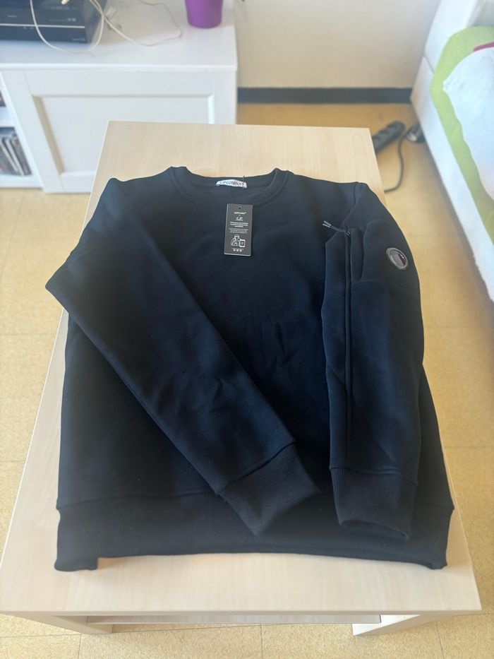Pull CP compagny taille M - photo numéro 2