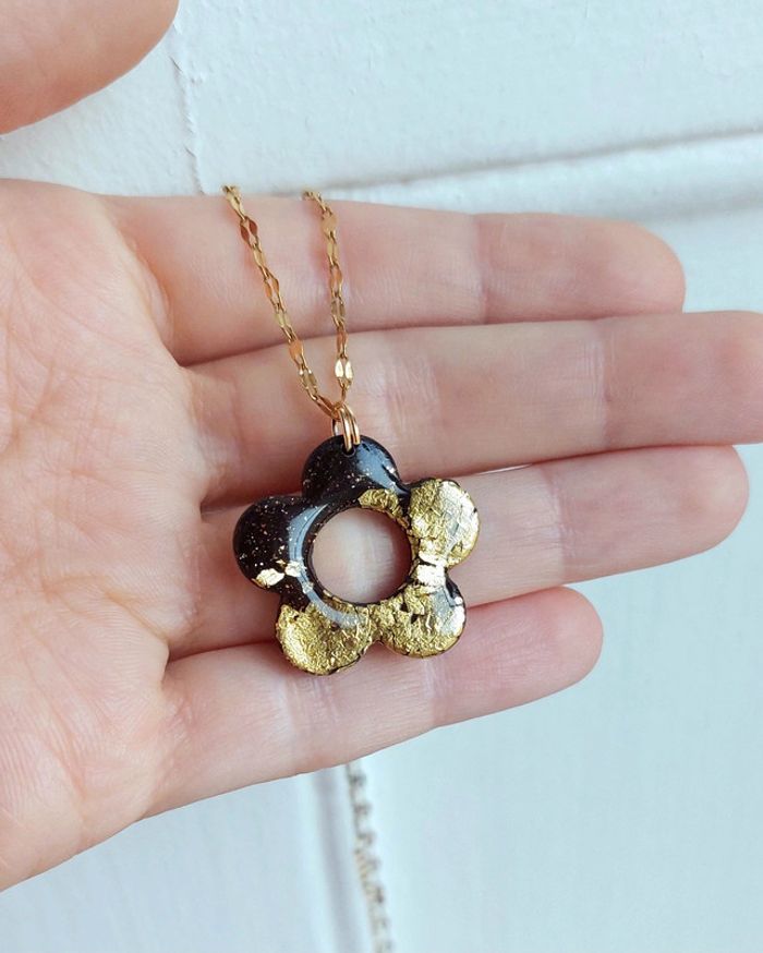 Collier fleur - photo numéro 2