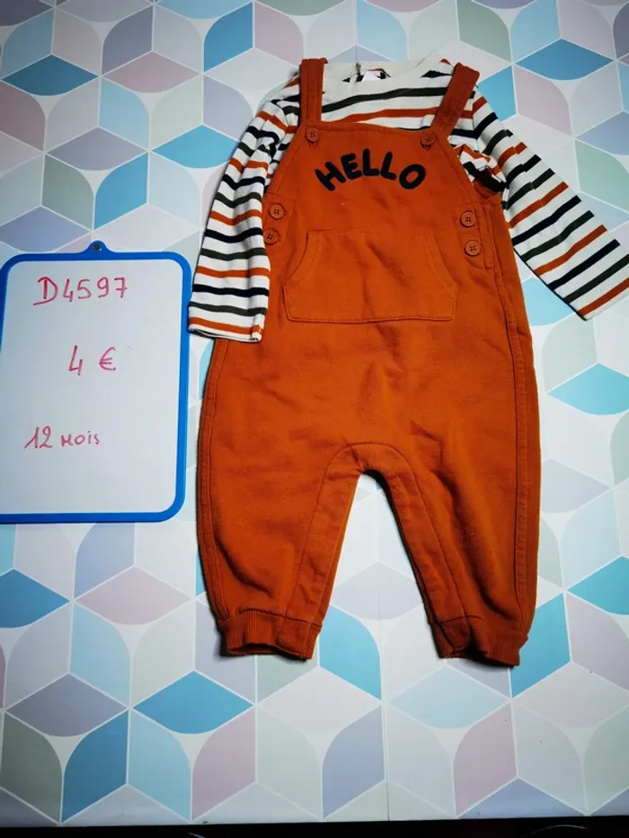 D4597 - ensemble garçon 12 mois
