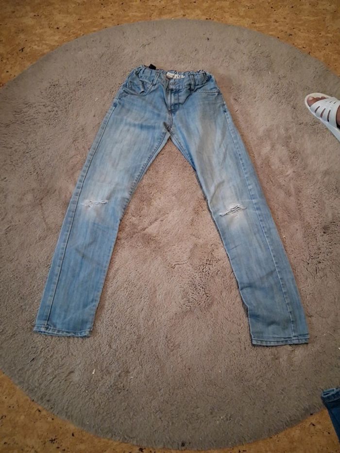 LOTS DE JEANS ET PANTALONS 12 ANS - photo numéro 3