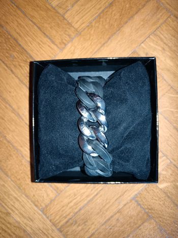 Bracelet neuf