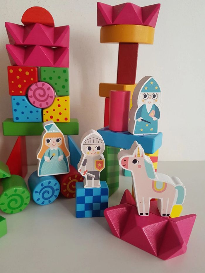 Jeu de construction et figurines licorne en bois - photo numéro 6