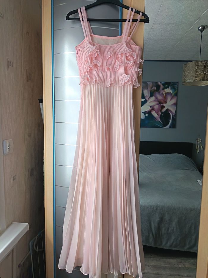 Robe 36 - photo numéro 2