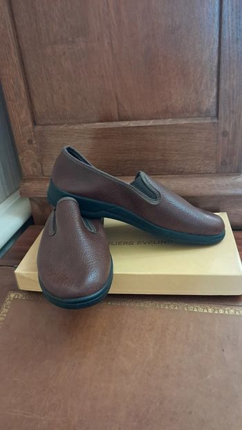 Chaussons 39 NEUFS