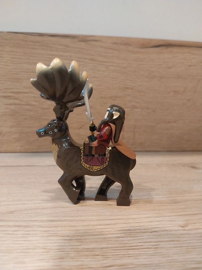 Figurine type lego Roi Elfes Elrond sur Cerf seigneur des anneaux - photo numéro 3