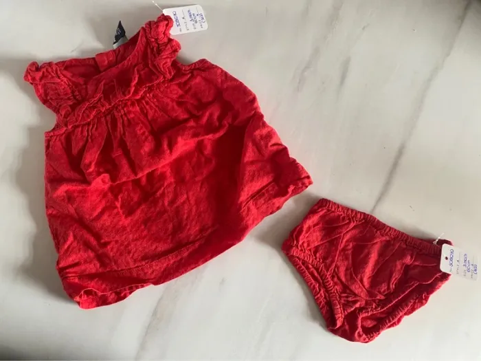 Ensemble rouge débardeur + culotte Kiabi 3 mois/60 cm [ref.50B070]