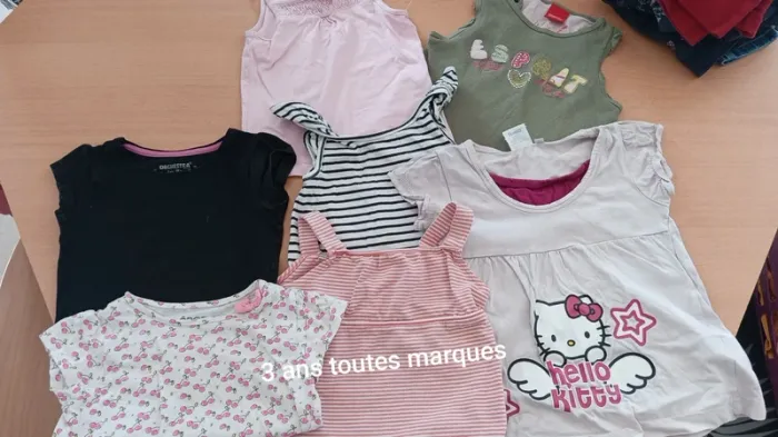 Lot 7 débardeurs