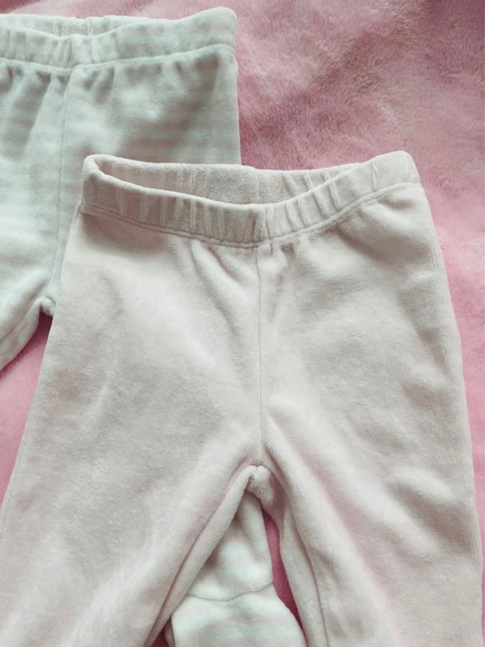 Lot de deux pantalons avec pieds effet velours taille 6 mois - 68 cm - photo numéro 4